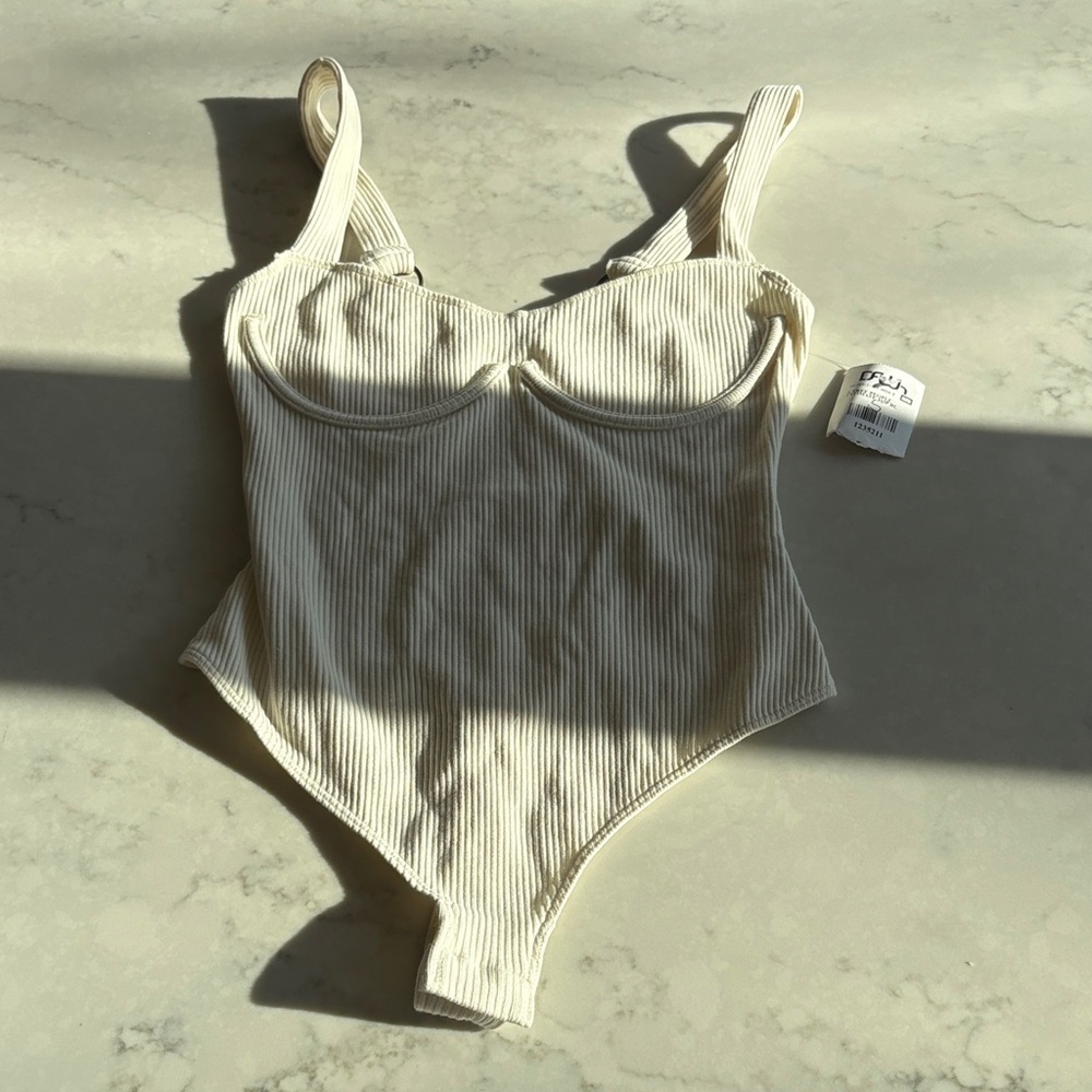 New with tags Free People Cream Ribbed Women's Bodysuit